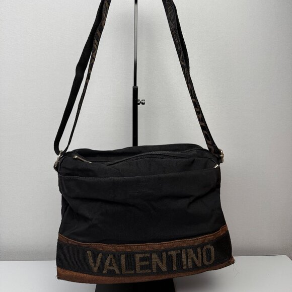 Luxury and Designer Items To Be Listed - Picture 11 of 12